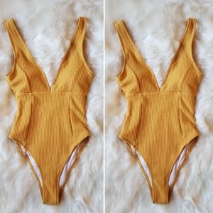 THE BO swimsuit